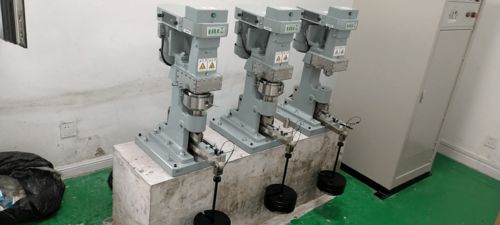 北京創(chuàng)元冠公司成功完成日本先進(jìn)設(shè)備在燕山大學(xué)與杭州電子科技大學(xué)安裝調(diào)試工作